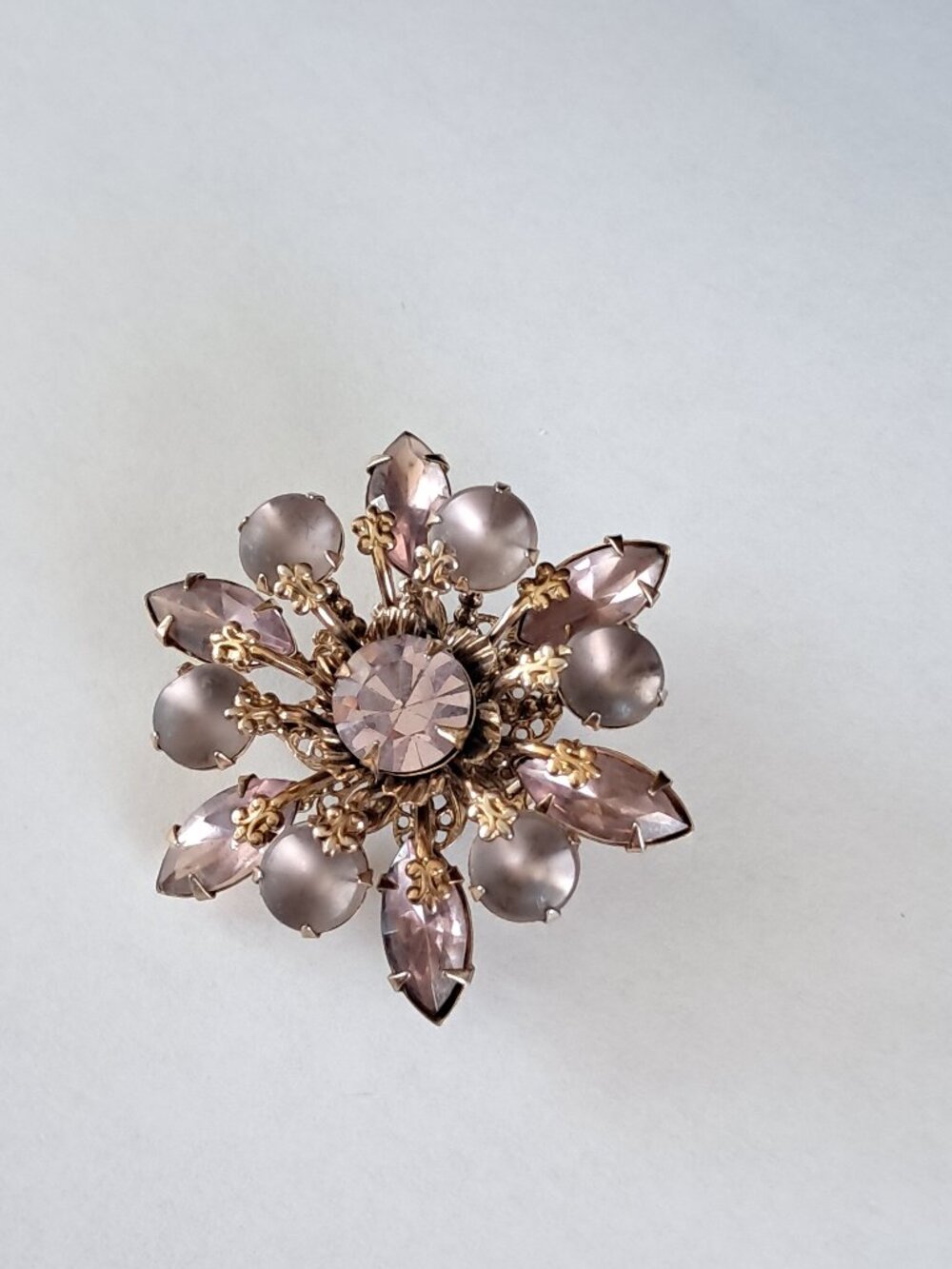 Vintage Retro Lavender Moonglow Glass Cabochons Gold Tone Brooch Navettes Estate